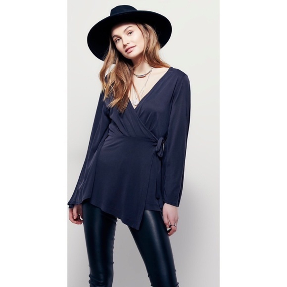 Free People Dynasty Wrap‎ Top Bell sleeves XS